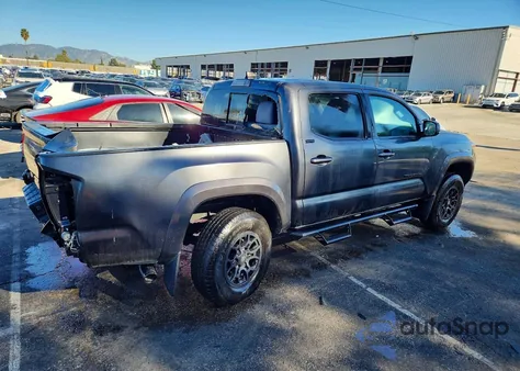 2021 Toyota Tacoma Double Cab z USA, uszkodzony, nr VIN 3TMAZ5CN3MM157846